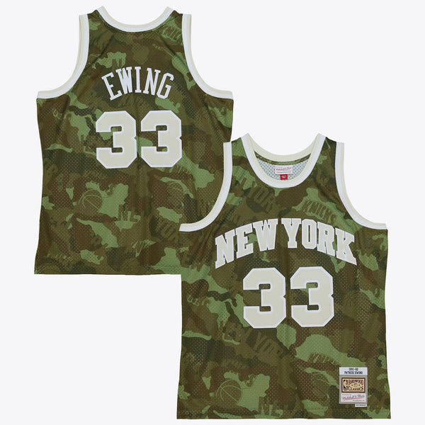 New York Knicks Mitchell & Ness Patrick Ewing 1991 Ghost Camo Swingman Jersey - Green