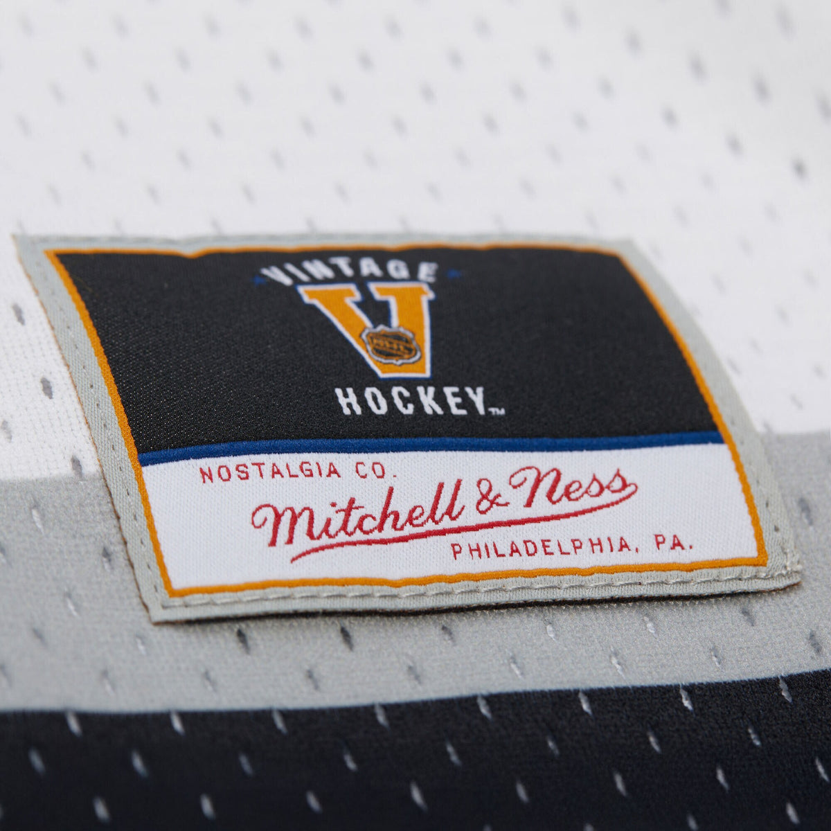 Los Angeles Kings Wayne Gretzky Mitchell & Ness Black Maxxed Out Fashion Basketball Jersey